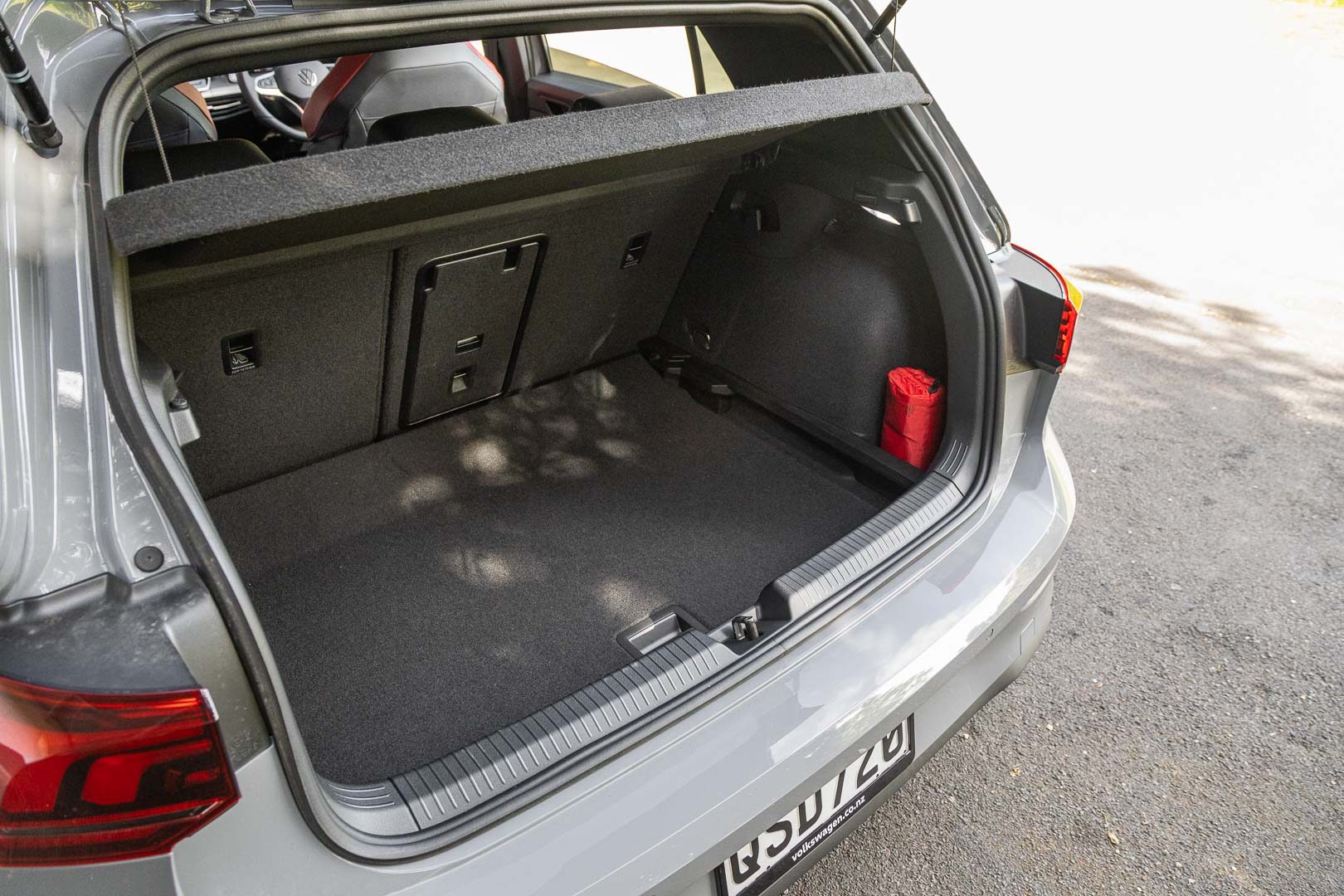 Volkswagen-Golf-GTI-boot-space