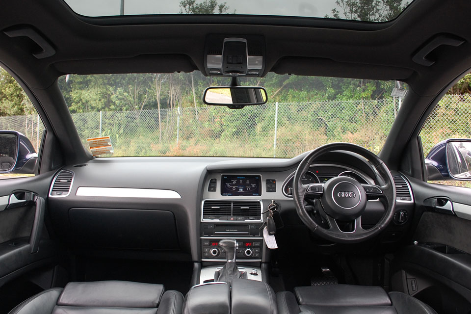 Audi Q7 2014 Interior