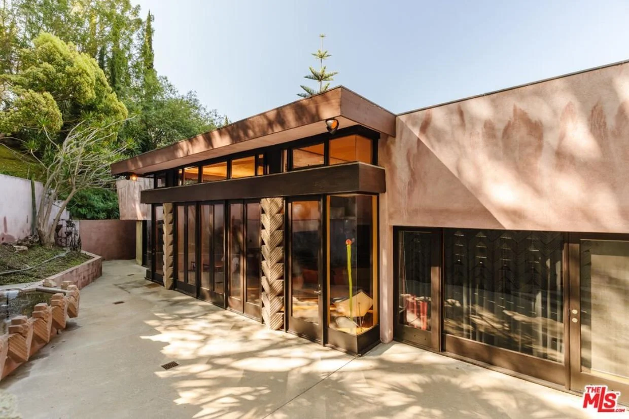 Exterior of David Lynch's LA home