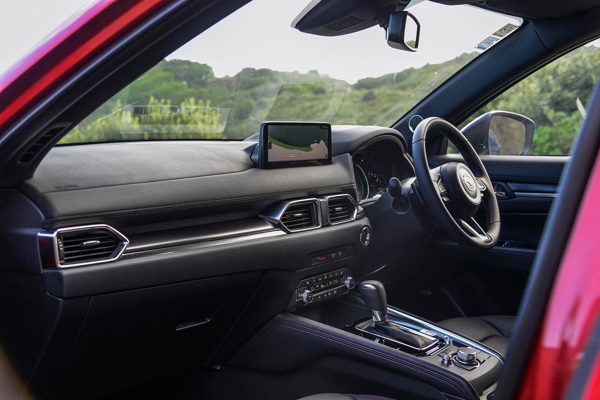 Red Mazda CX5 SP25T interior