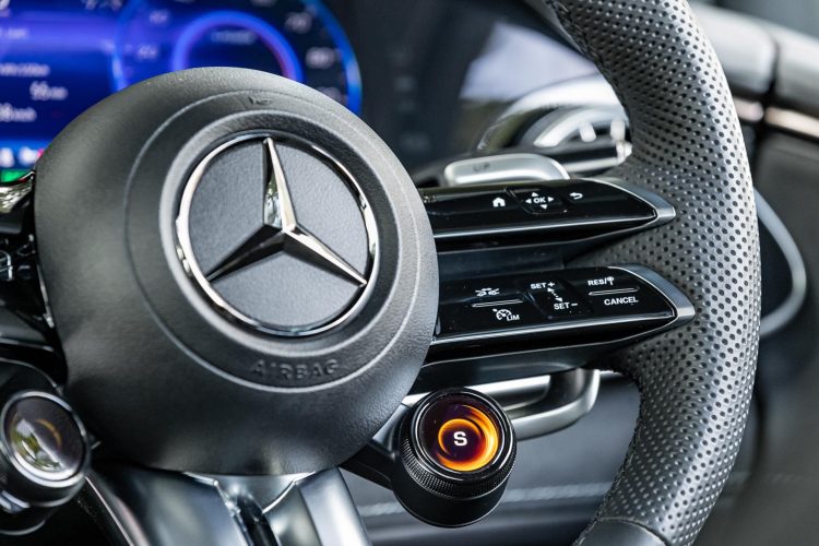  Mercedes-AMG-EQE-53-steering-wheel-detail