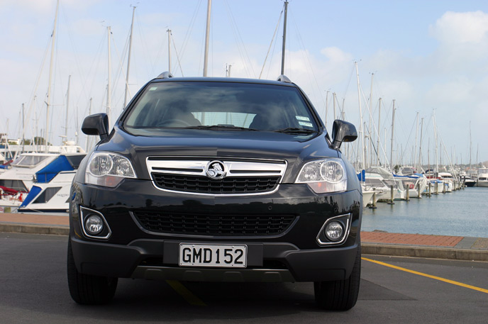 Holden Captiva 2012 Front