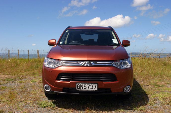 Mitsubishi Outlander VRX Front