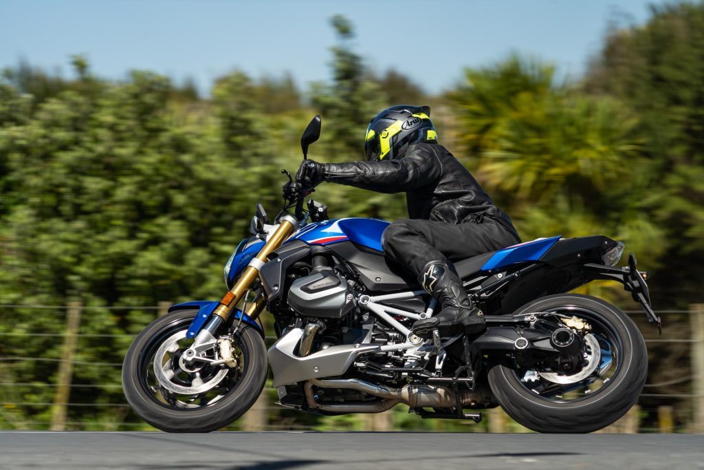 BMW R 1250 R cornering shot panning side