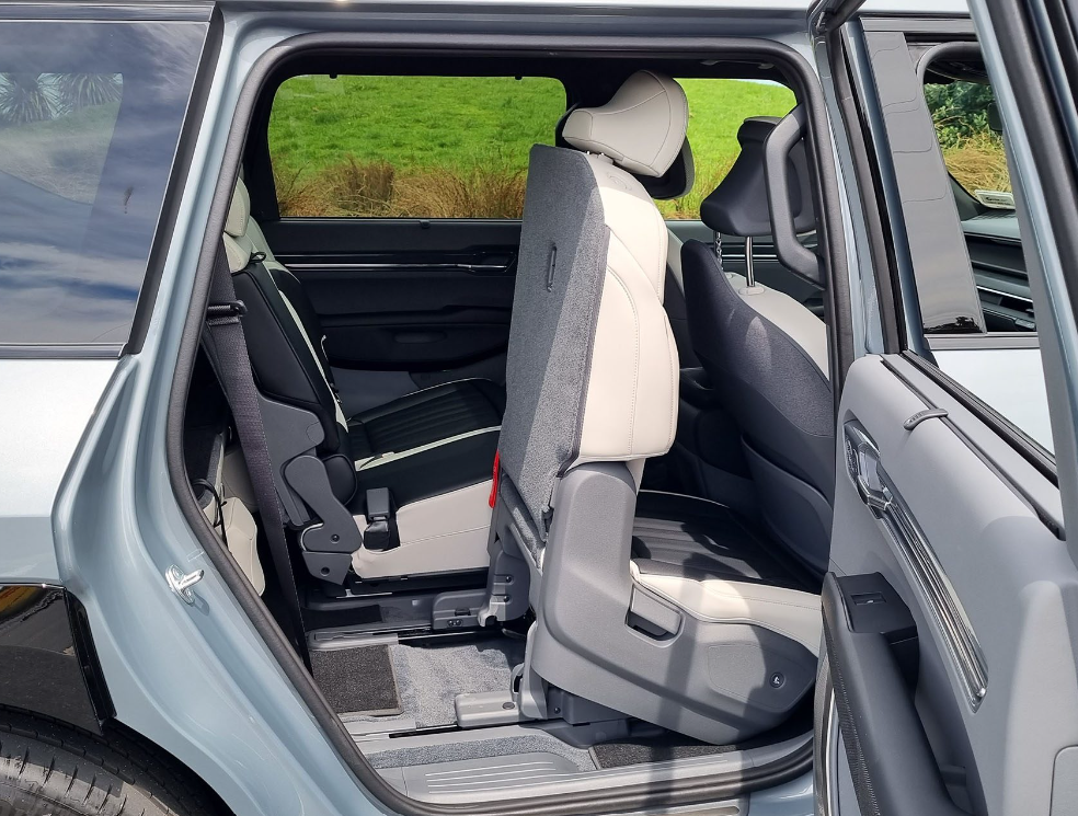 Kia Ev9 backseat