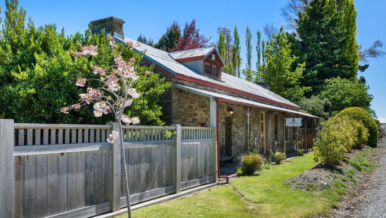 Exterior of Speargrass Inn