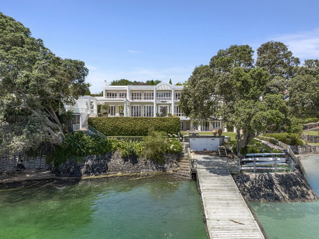 How a $23 million Lotto jackpot influences Kiwi search behavior on Trade Me Property