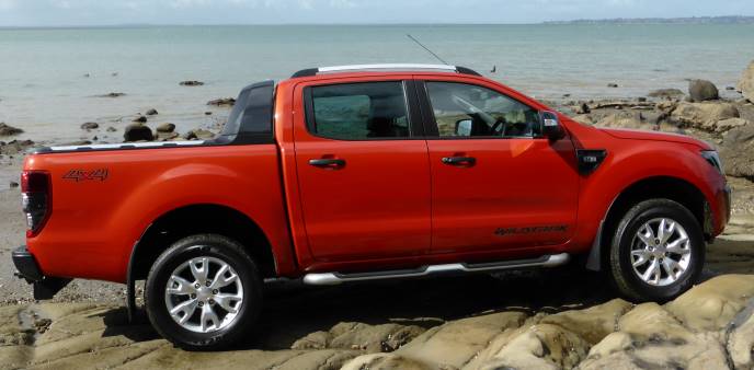 Ford Ranger Wildtrak Side