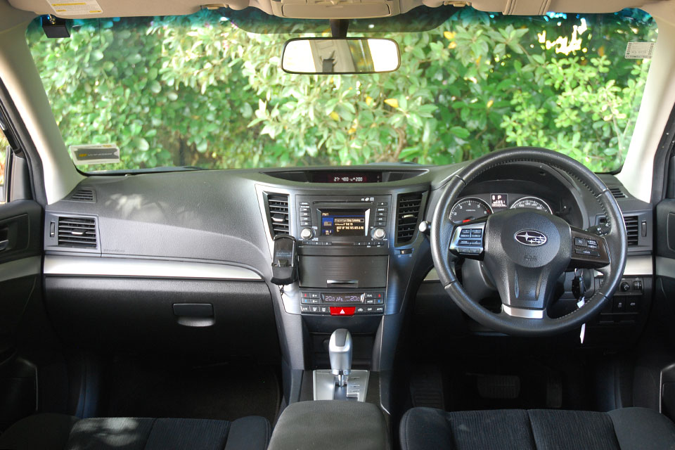 Subaru Legacy 2014 Interior