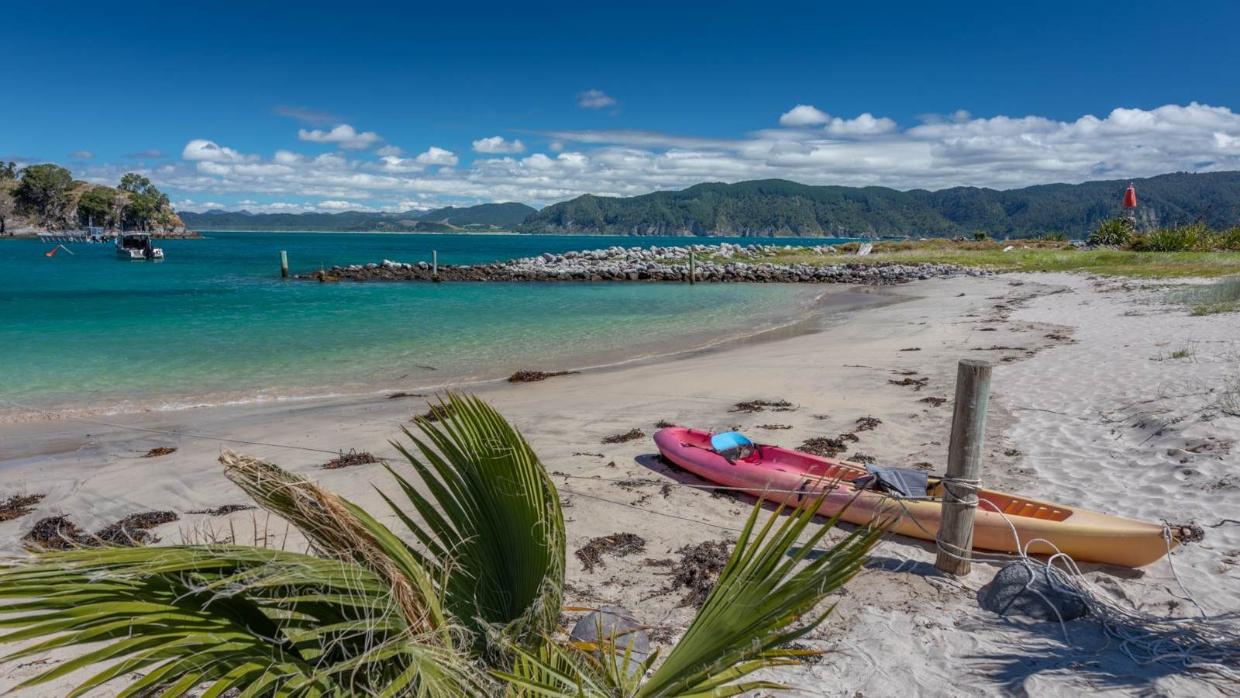 Slipper Island/Whakahau is an idyllic place for swimming, kayaking and snorkeling.