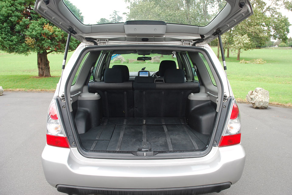 Subaru Forester 2004 Boot