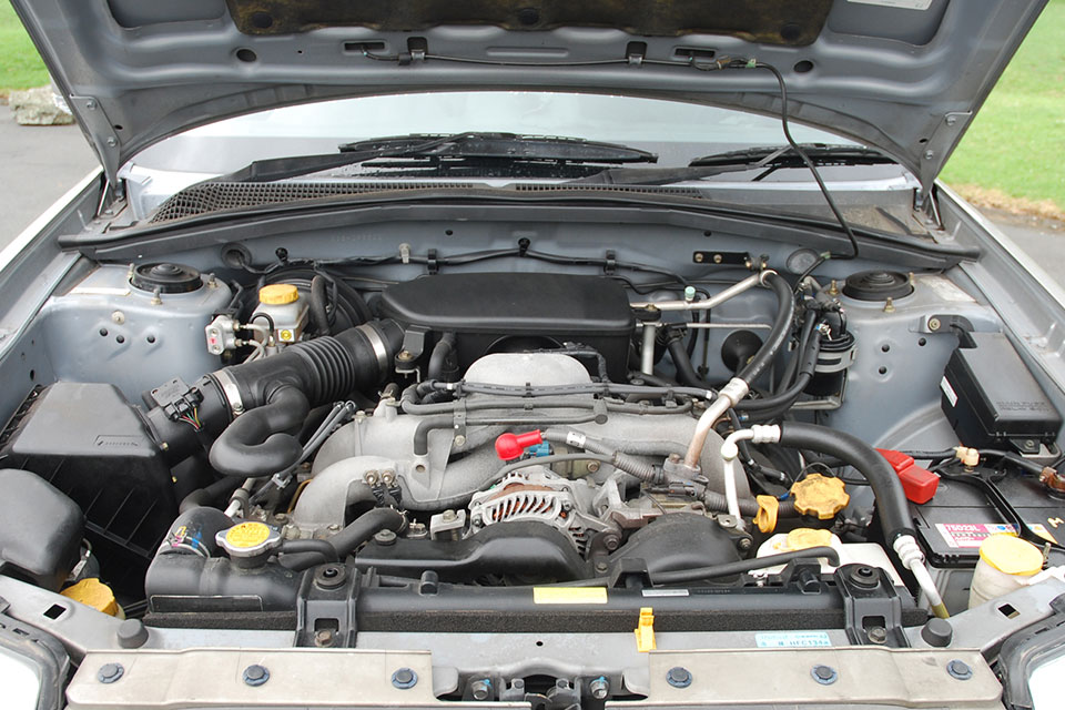 Subaru Forester 2004 Engine