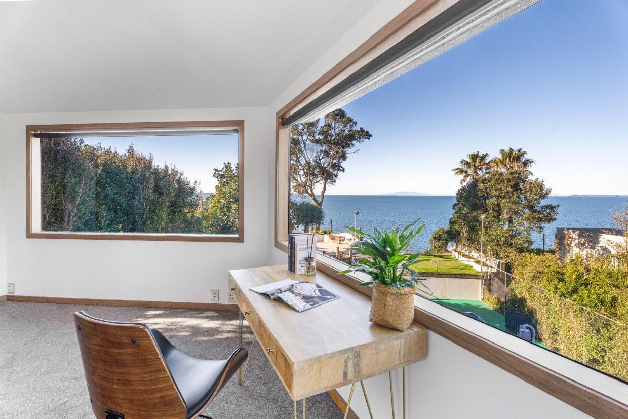 Crow’s Nest views. Photo: NZ Sotheby’s Realty/TRADE ME