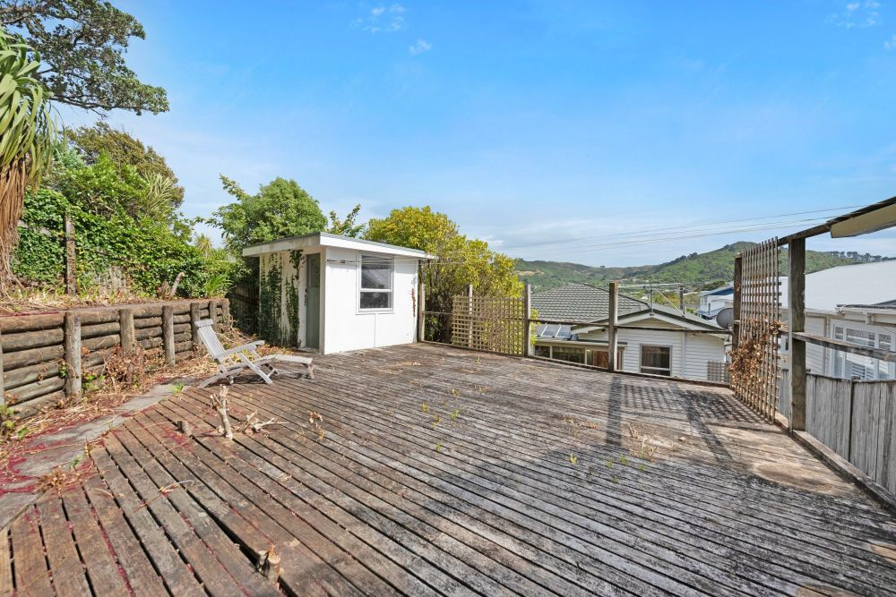 Photo of the deck