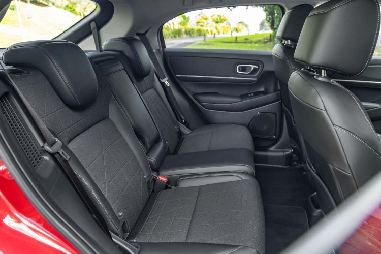 Honda-HR-V-Sport-rear-seat-space