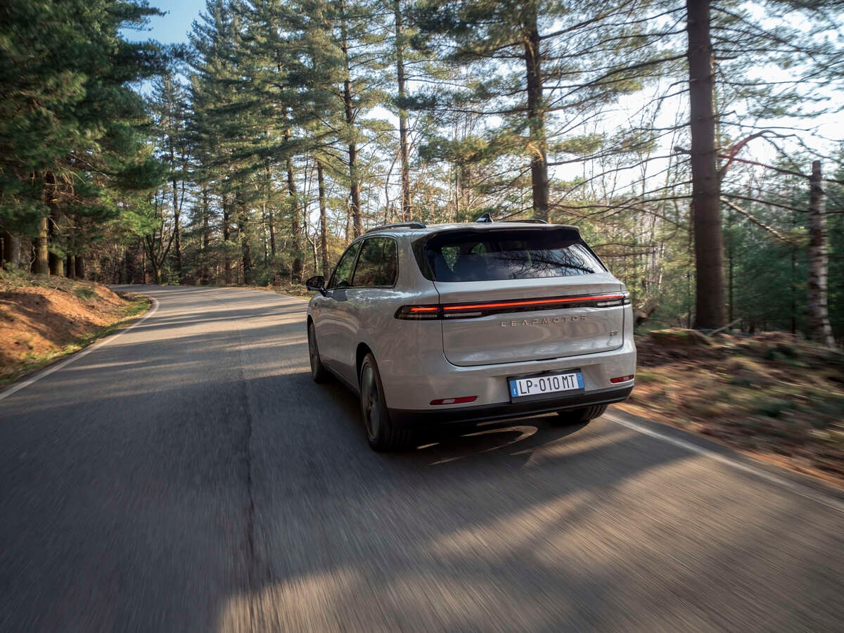 Leapmotor C10 rear angle