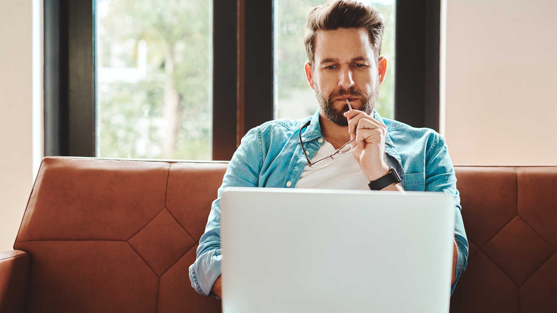 This article provides IT CV help.