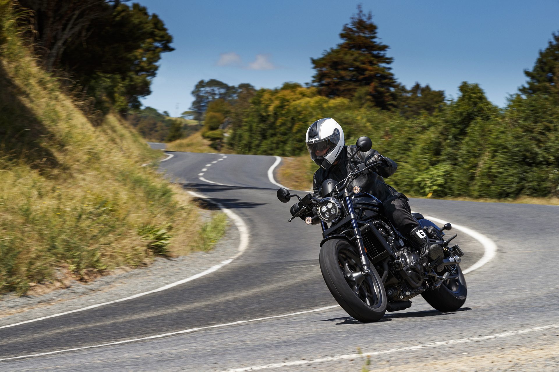 Honda CMX 1100 Rebel Action front shot