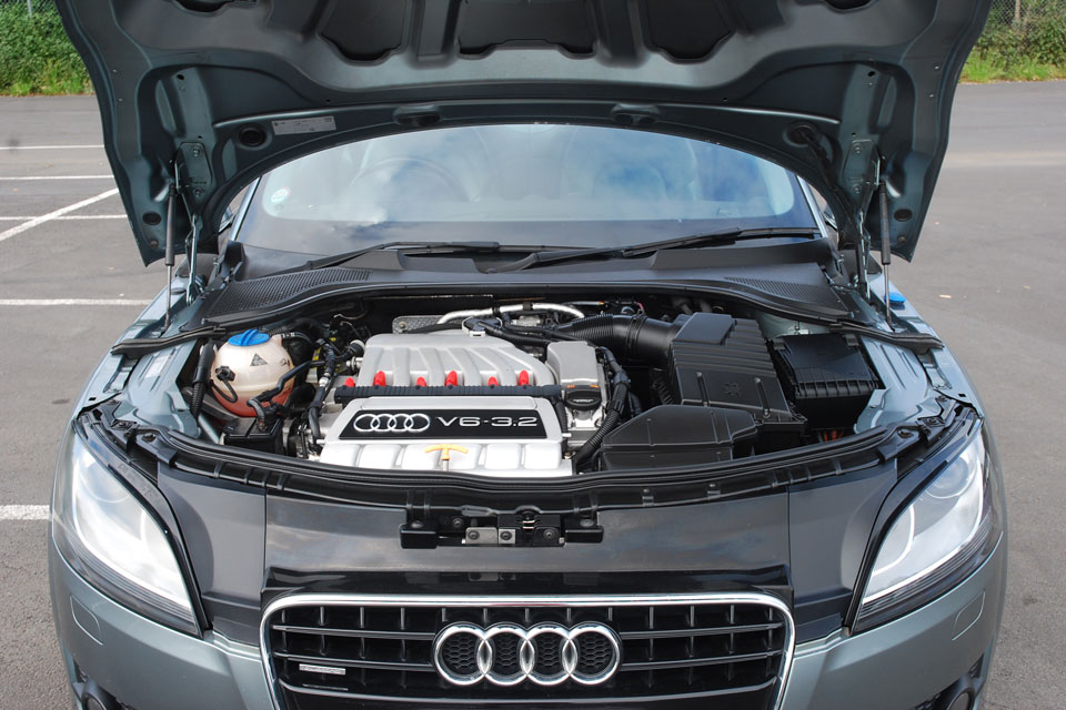 Audi TT 2006 Engine