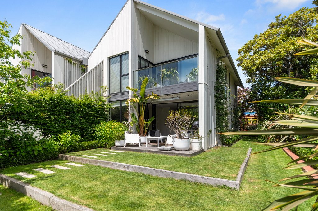 Inner city sanctum on Park Terrace