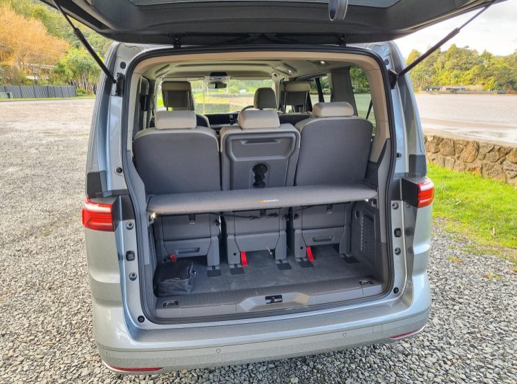 Volkswagen Multivan boot