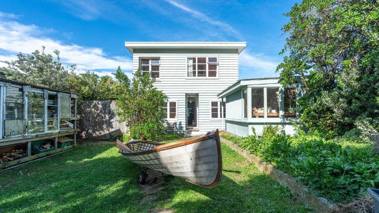 The land area is 857m². Photo: LOWE & CO/TRADE ME
