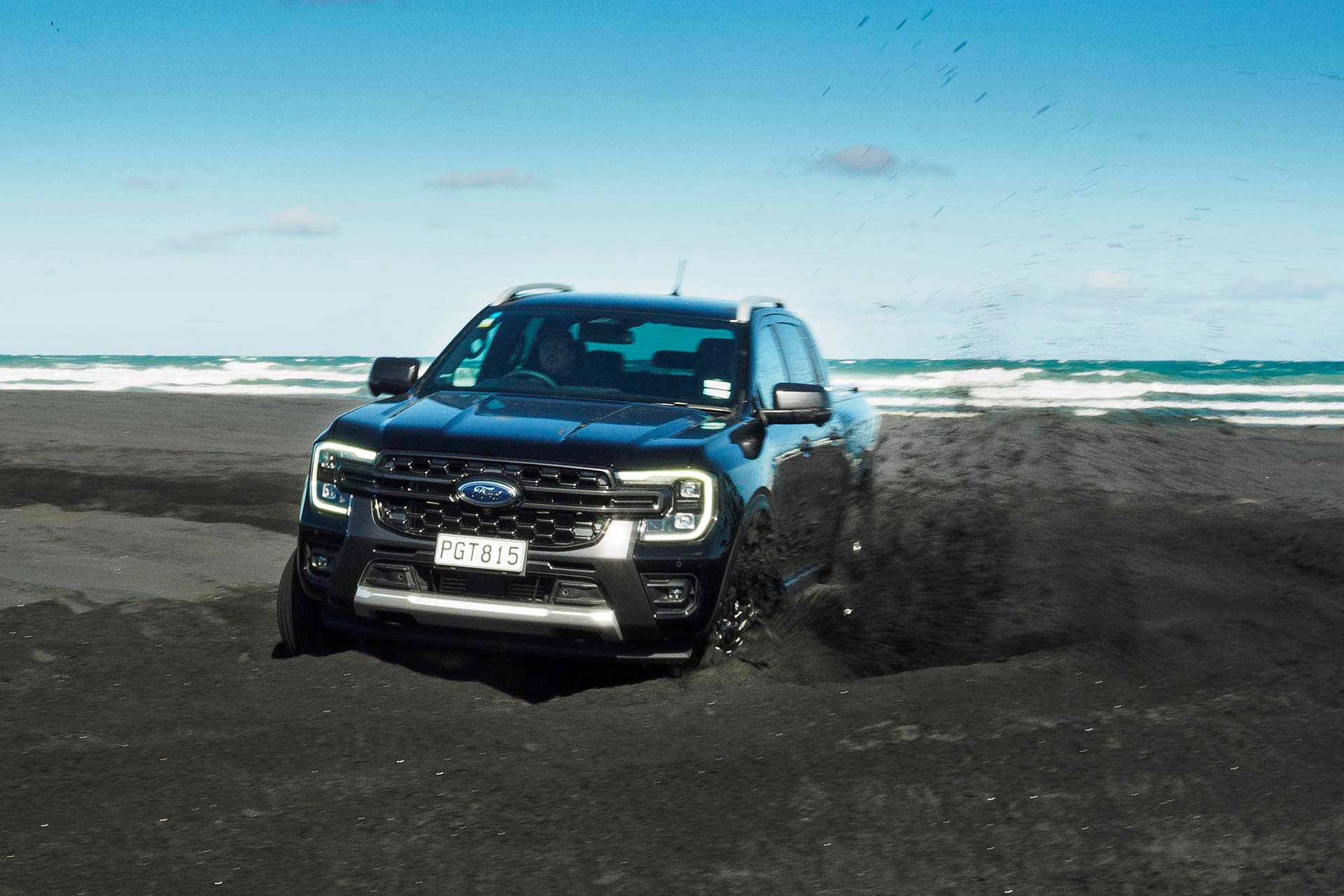 2022 Ford Ranger Wildtrak V6 driving through river