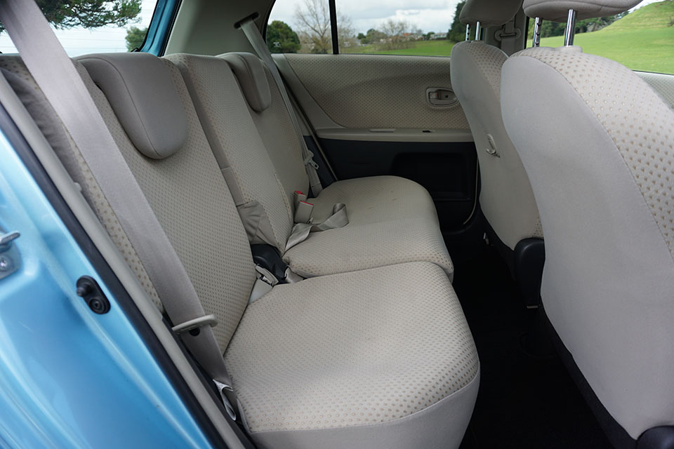 Toyota Vitz 2007 Rear Seats