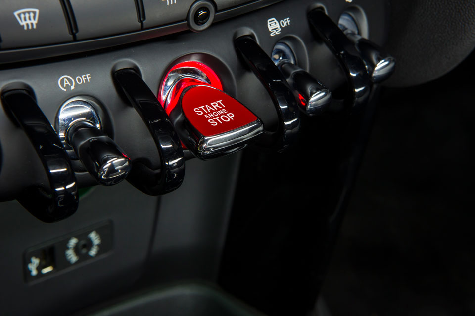 Mini Cooper 2017 Switches