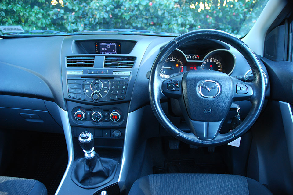 Mazda BT50 2013 Steering wheel