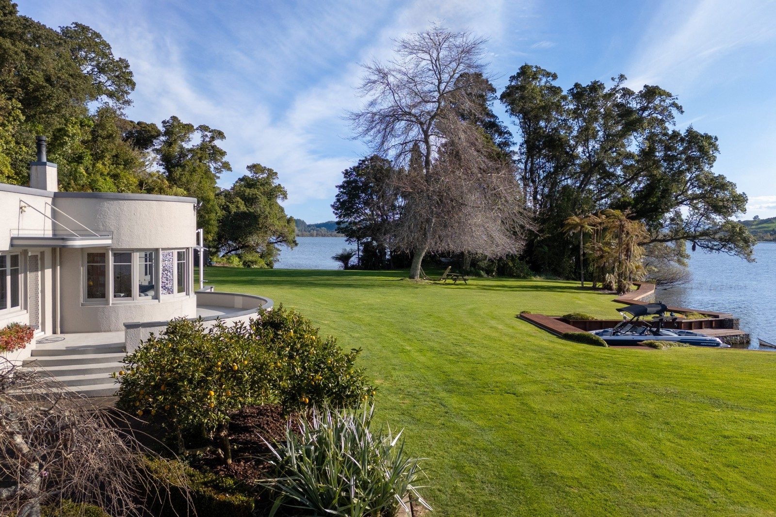 Lake rotoiti home