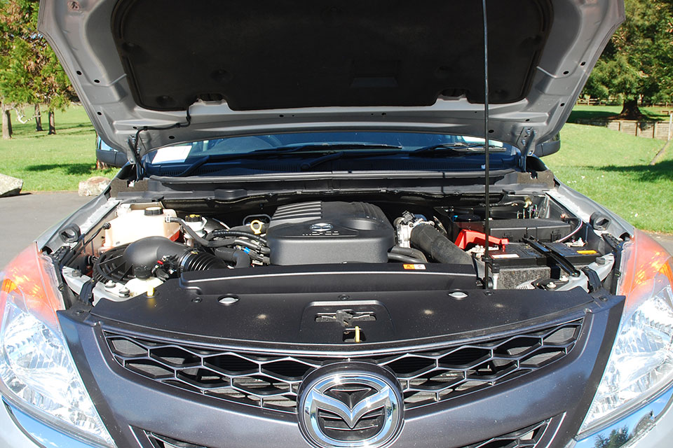 Mazda BT50 2013 Engine