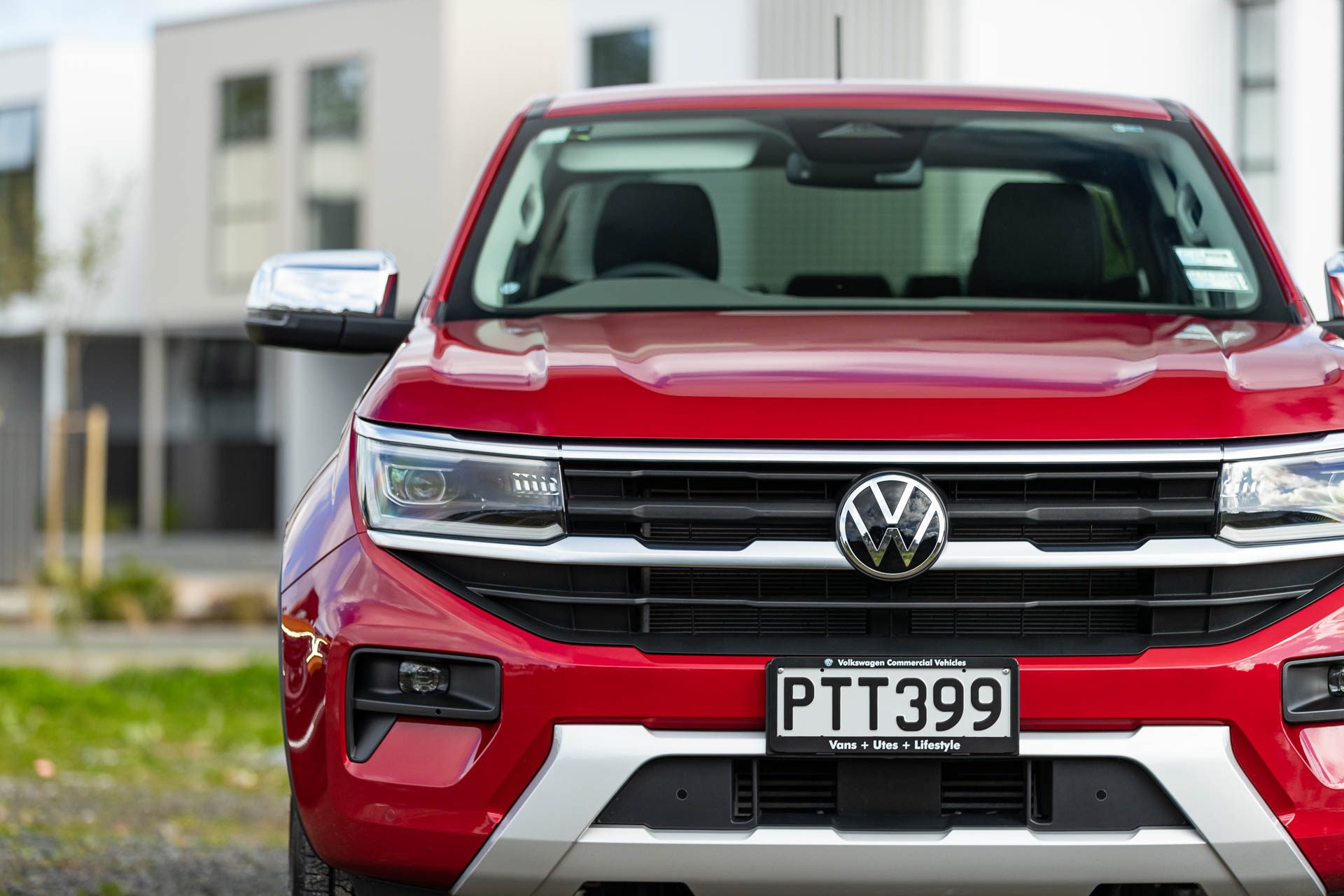 2023 VW Amarok front