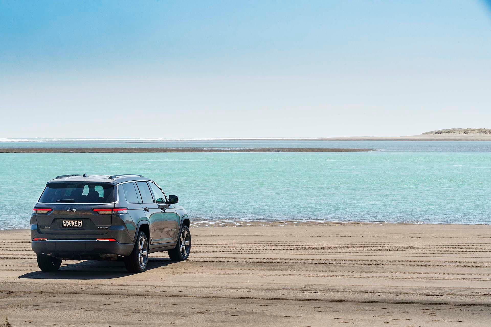 Jeep Grand Cherokee L Limited parked on beach