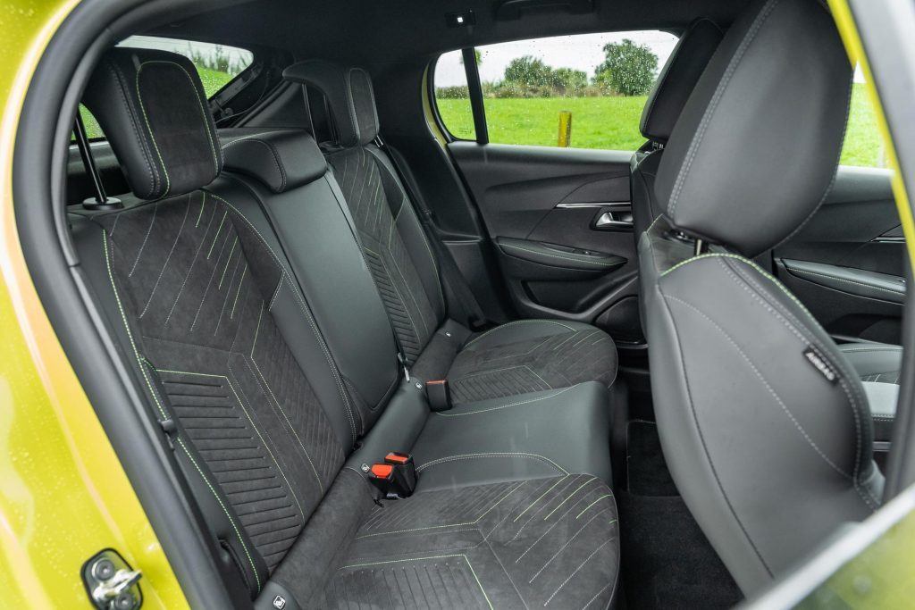 Peugeot-208-GT-Hybrid-rear-seat-space