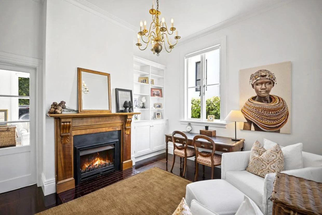 There are two sitting rooms, one study and five bedrooms.