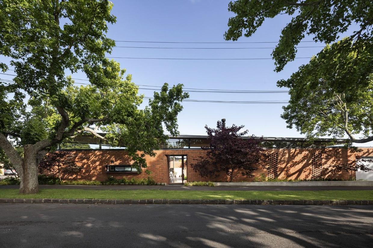 Friends tell Millar the home has a resort feel. Seen from the street 