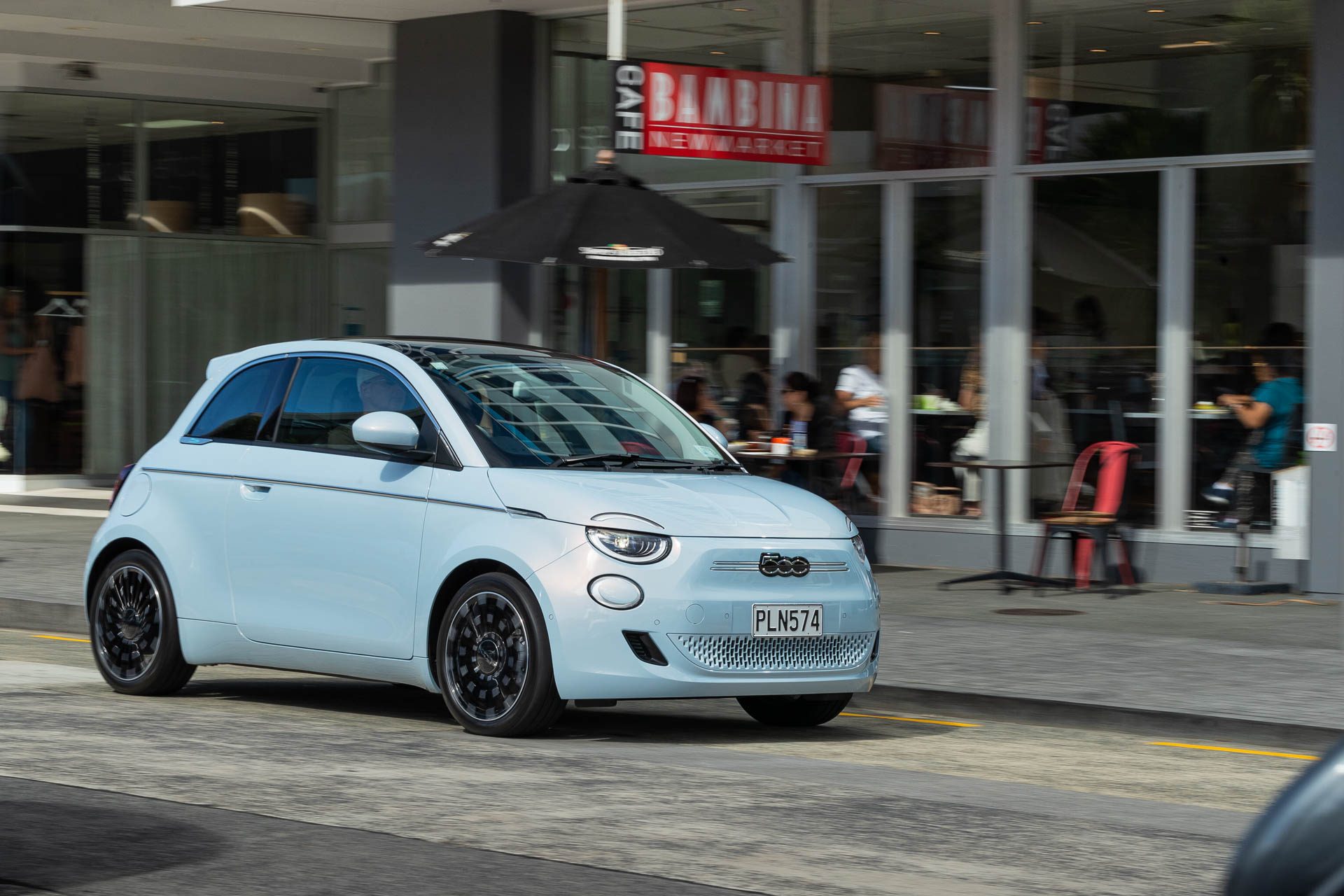 Fiat 500e Icon in Action