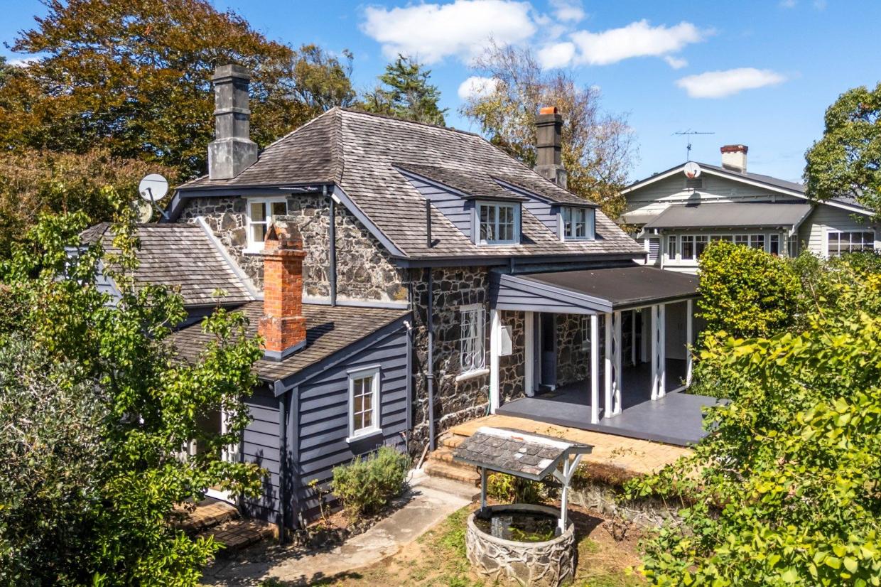 The house has a mystical garden with fruit trees and overgrown topiary gardens
