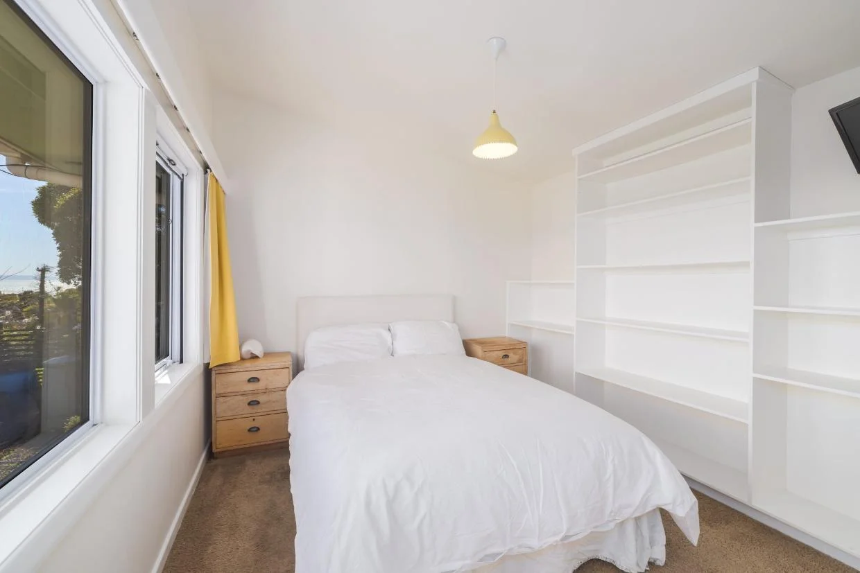 Bedroom of Sumner bach
