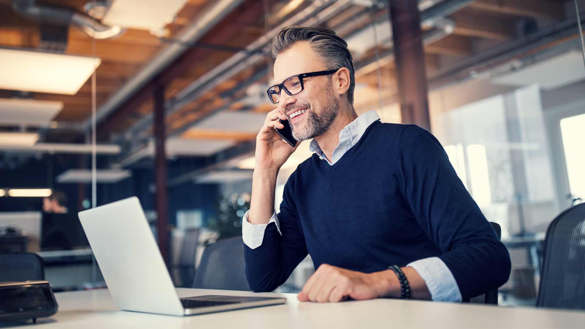 Tips for running a phone interview.