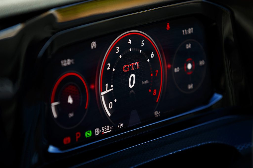 VW Golf GTI dials