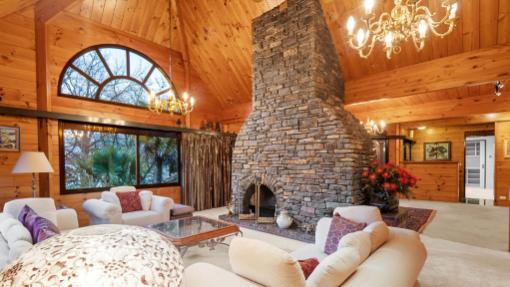 Now THAT is a feature. Photo: RAY WHITE/TRADE ME