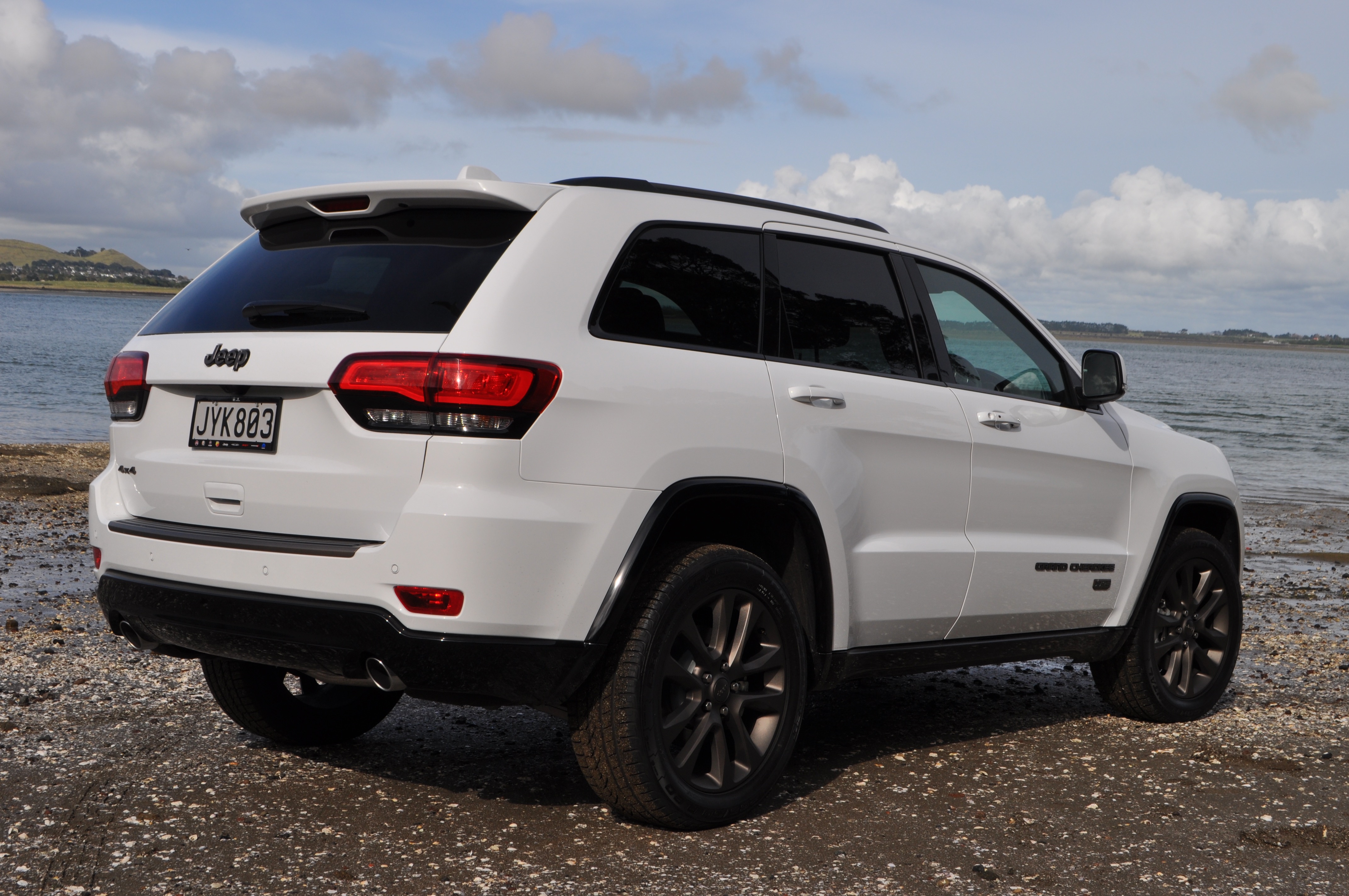 Jeep Grand Cherokee 2016 Rear Exterior