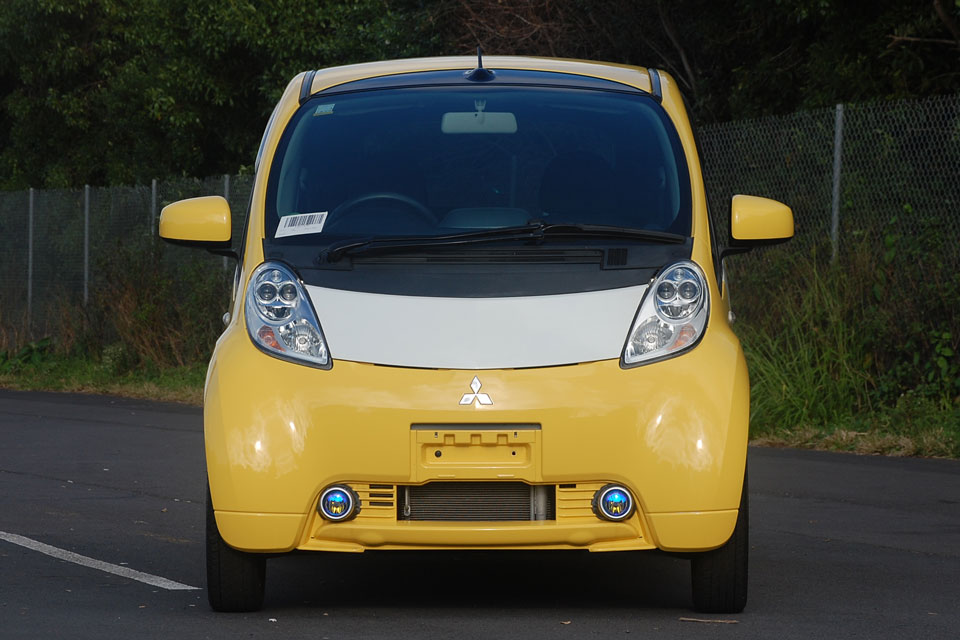 Mitsubishi iMiEV 2011 Front