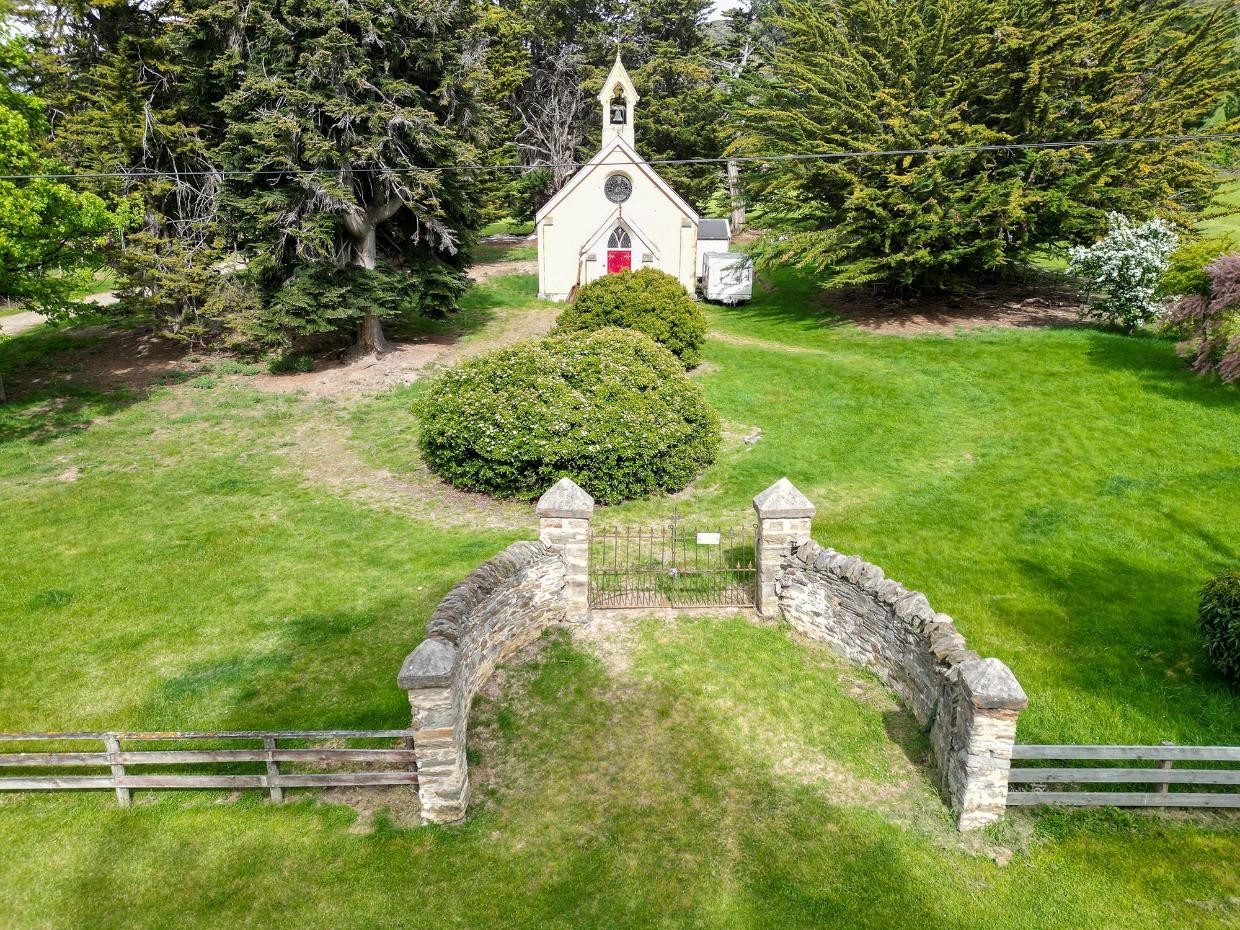The former Catholic Church of the Sacred Heart of Jesus in Hyde sits on a 3035-square-metre section and is on the market for$179,000. Photo: Supplied