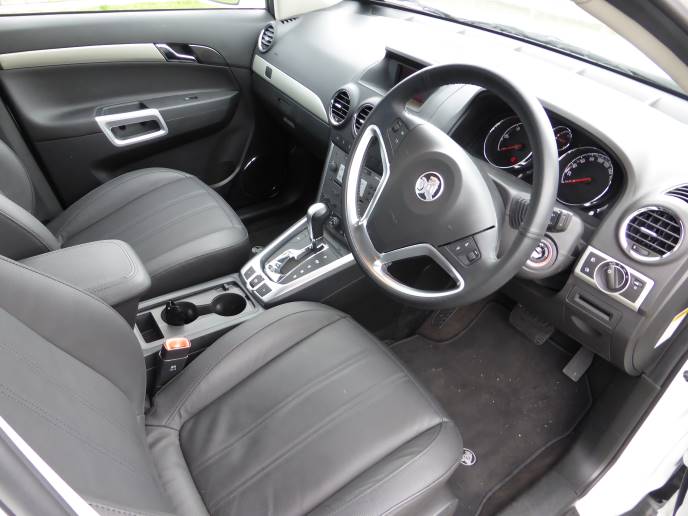 Holden Captiva 2014 Front Interior