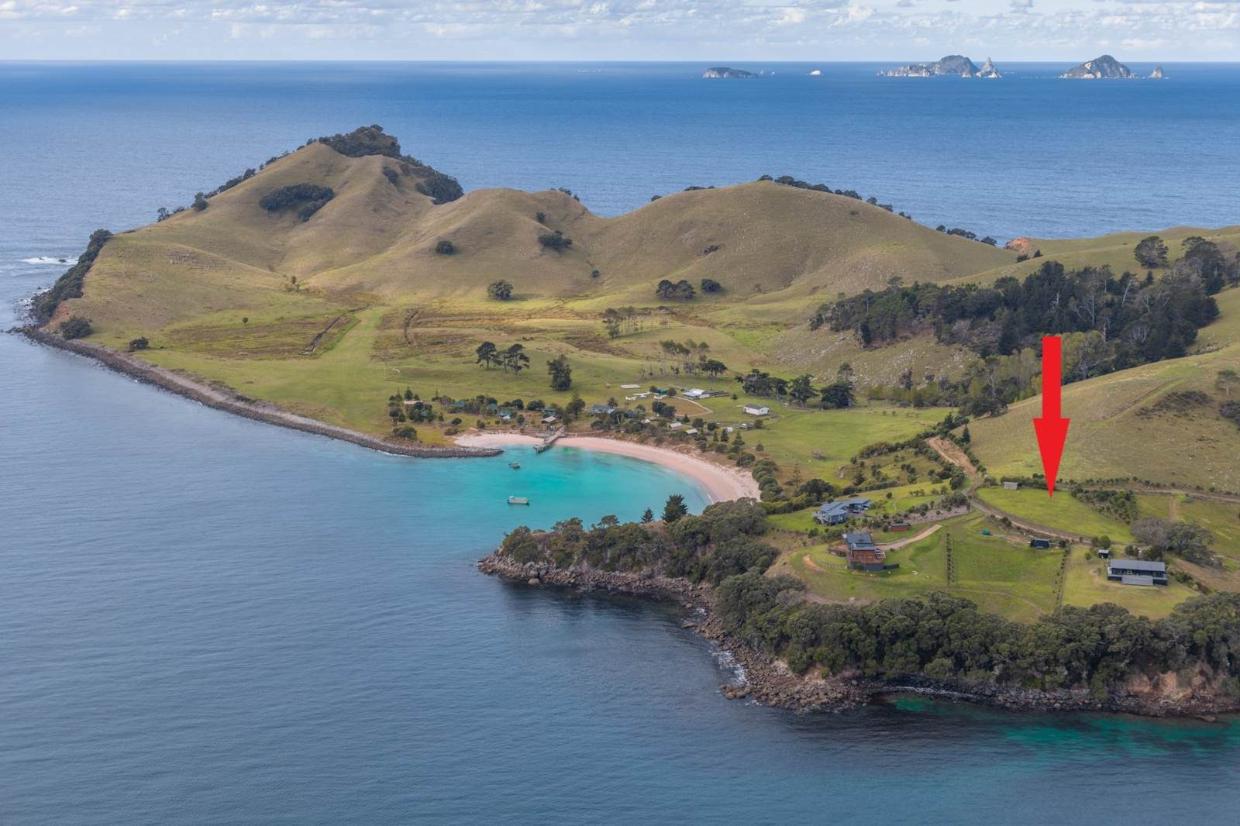 Aerial view of the section on Slipper Island