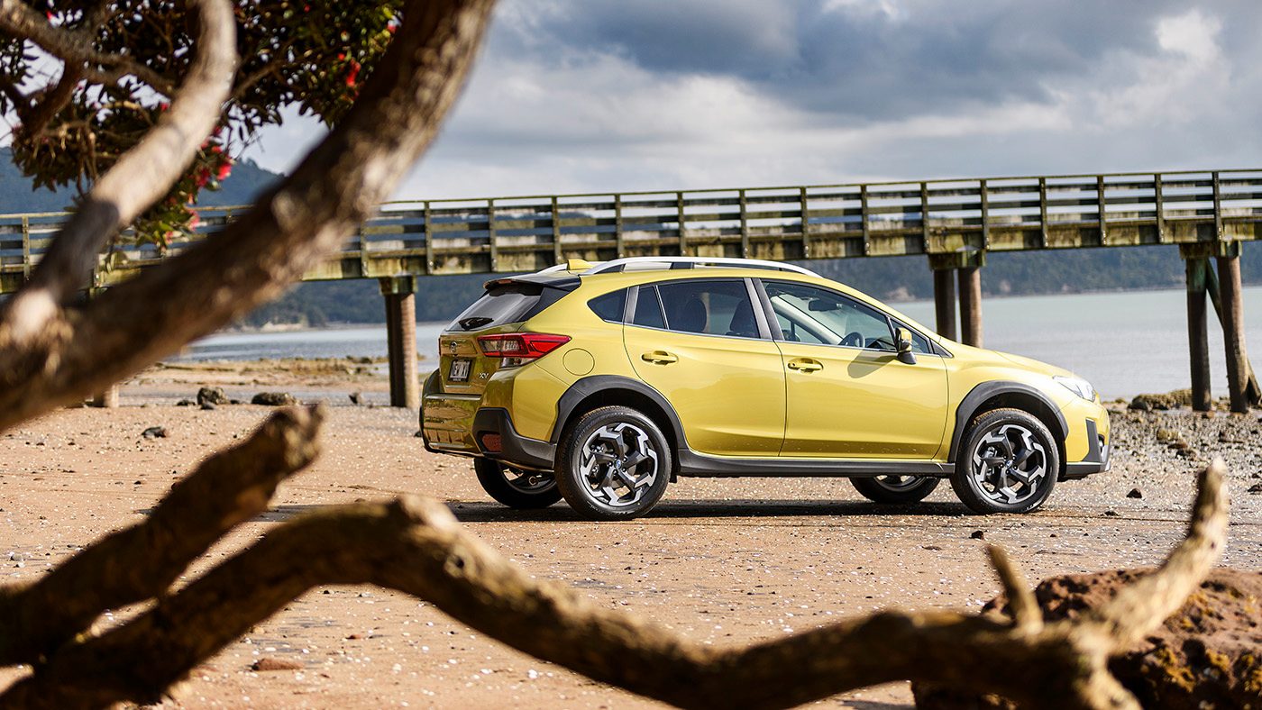 Yellow Subaru XV static dps