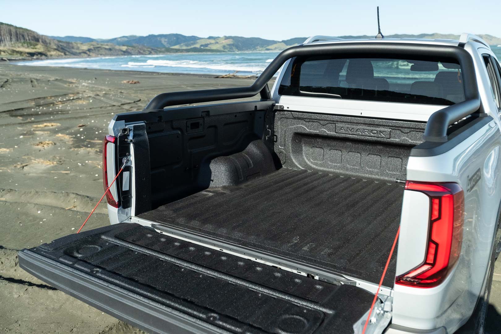 VW Amarok PanAmericana Deck Tray View